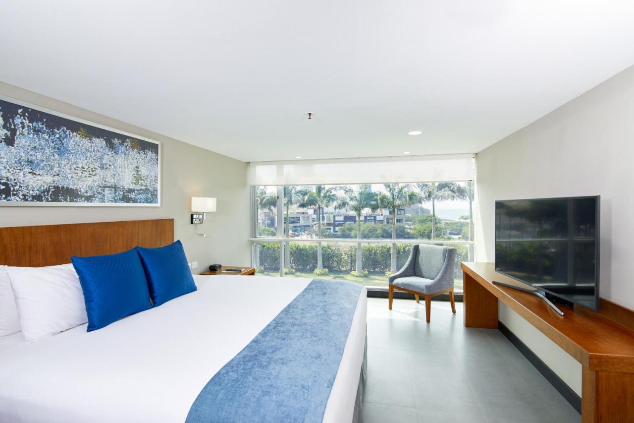 Wyndham Manta Sail Plaza Hotel And Convention Center Zewnętrze zdjęcie